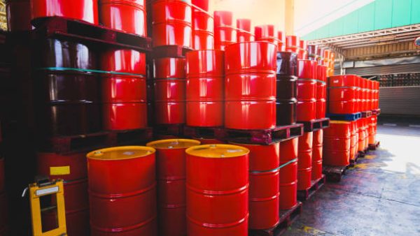 Cara Memilih Distributor Oli Sinopec yang Tepat untuk Kebutuhan Industri